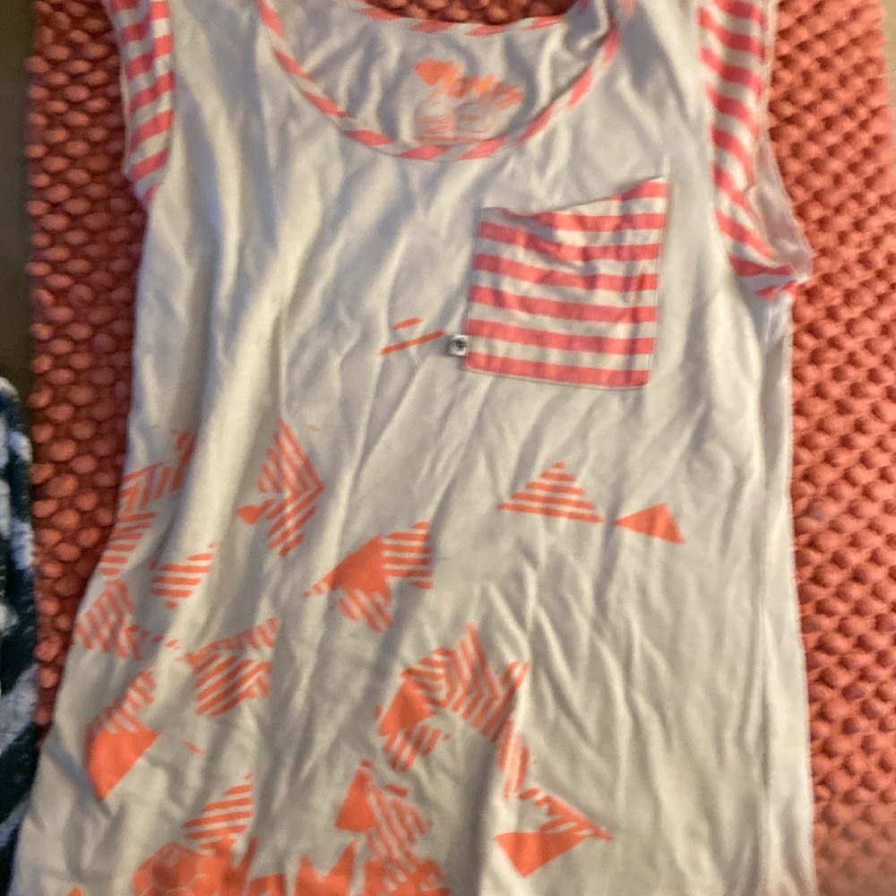 Woman’s nomis orange and beige tank top size small brand new never wore